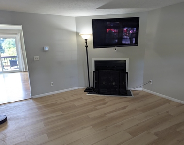 160 Winterwood - Photo Thumbnail 1