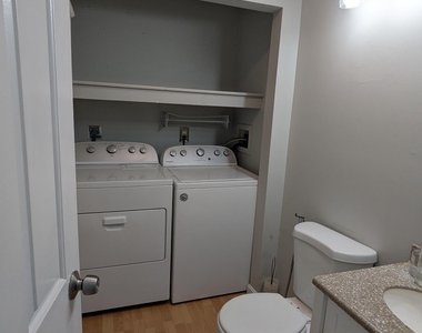 160 Winterwood - Photo Thumbnail 7