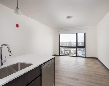 55 North Main - Photo Thumbnail 5