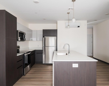 55 North Main - Photo Thumbnail 4