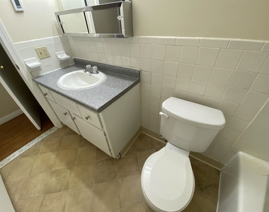 29 Capron - Photo Thumbnail 23