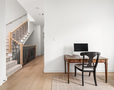 1728 Ridgewood Street - Photo Thumbnail 24