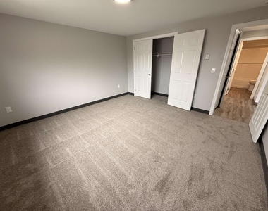 29 Capron - Photo Thumbnail 26
