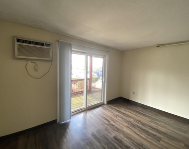 29 Capron - Photo Thumbnail 16