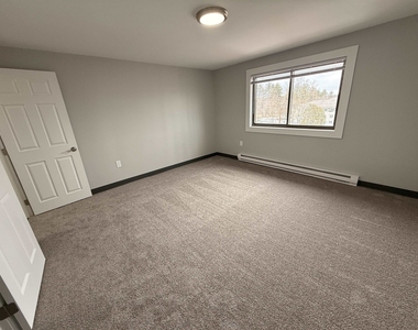 29 Capron - Photo Thumbnail 30
