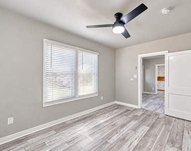 9314 Church Street - Photo Thumbnail 19