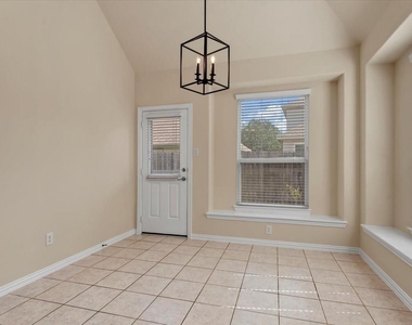 2217 Pine Creek Court - Photo Thumbnail 9
