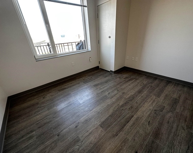 409 Elm - Photo Thumbnail 25