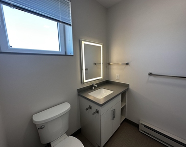409 Elm - Photo Thumbnail 22
