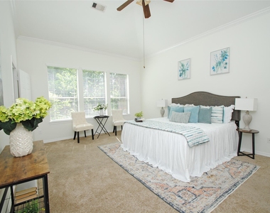 4115 Regal Stone Lane - Photo Thumbnail 11