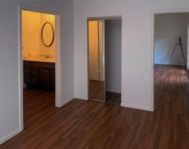 8055 Cambridge Street - Photo Thumbnail 22