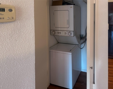 8055 Cambridge Street - Photo Thumbnail 12