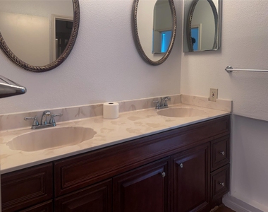 8055 Cambridge Street - Photo Thumbnail 16