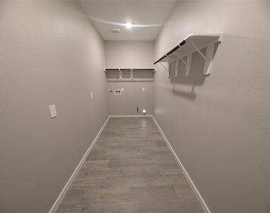 7745 Swiftwater Lane - Photo Thumbnail 19