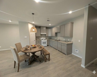 7745 Swiftwater Lane - Photo Thumbnail 7