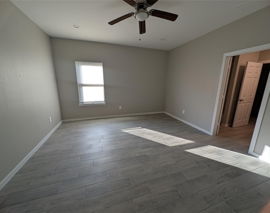 7745 Swiftwater Lane - Photo Thumbnail 25