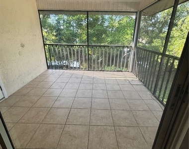 5386 16th Place Sw - Photo Thumbnail 9