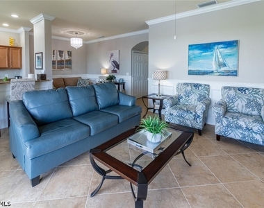 9731 Acqua Court - Photo Thumbnail 7