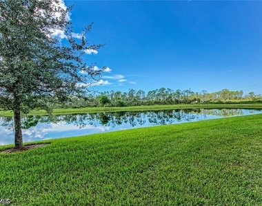 9731 Acqua Court - Photo Thumbnail 23