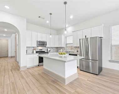 24211 Tallgrass Meadow Trail - Photo Thumbnail 8