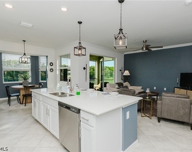6046 National Boulevard - Photo Thumbnail 7