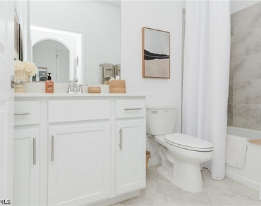 6046 National Boulevard - Photo Thumbnail 16