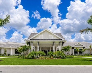 6046 National Boulevard - Photo Thumbnail 18