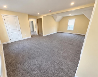 153 Belmont - Photo Thumbnail 9