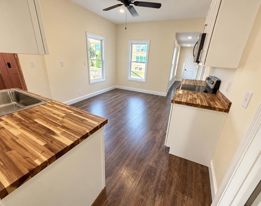 153 Belmont - Photo Thumbnail 5