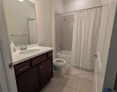 4546 Battlecreek Way - Photo Thumbnail 14