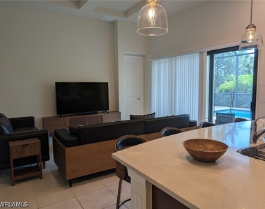 4546 Battlecreek Way - Photo Thumbnail 4