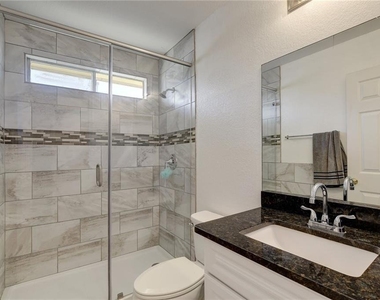 270 Masonwood Drive - Photo Thumbnail 5
