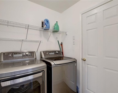 270 Masonwood Drive - Photo Thumbnail 3