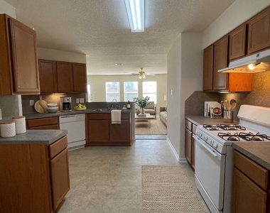 17918 Evergreen Trace Lane - Photo Thumbnail 5