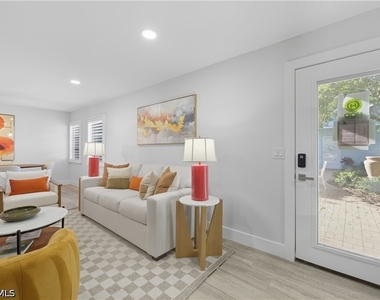 609 12th Avenue S - Photo Thumbnail 2