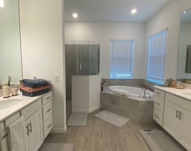 5451 Ternberry Court - Photo Thumbnail 7