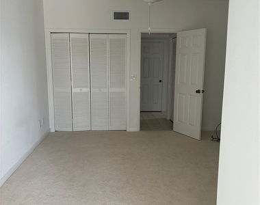 2182 Anchorage Lane - Photo Thumbnail 16