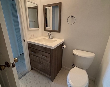 2182 Anchorage Lane - Photo Thumbnail 19