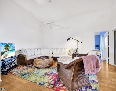 14985 Rivers Edge Court - Photo Thumbnail 8