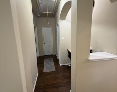 21506 Rose Mill Drive - Photo Thumbnail 16