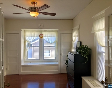 21-23 Union - Photo Thumbnail 8