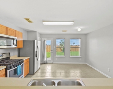 20818 Harvest Terrace Lane - Photo Thumbnail 17