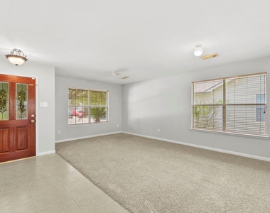 20818 Harvest Terrace Lane - Photo Thumbnail 4