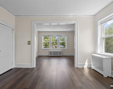 60-62 Elmwood - Photo Thumbnail 1