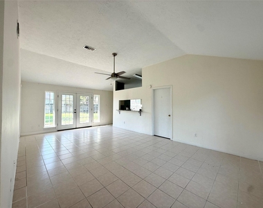 9838 Golden Eagle Street - Photo Thumbnail 8