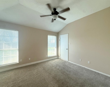 9838 Golden Eagle Street - Photo Thumbnail 30
