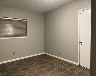 9838 Golden Eagle Street - Photo Thumbnail 37