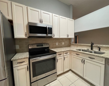 9838 Golden Eagle Street - Photo Thumbnail 22