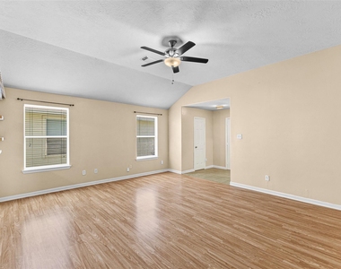 8538 Doskocil Drive - Photo Thumbnail 8