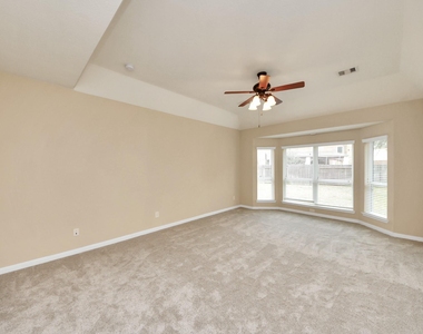 18006 E Williams Bend Drive - Photo Thumbnail 34